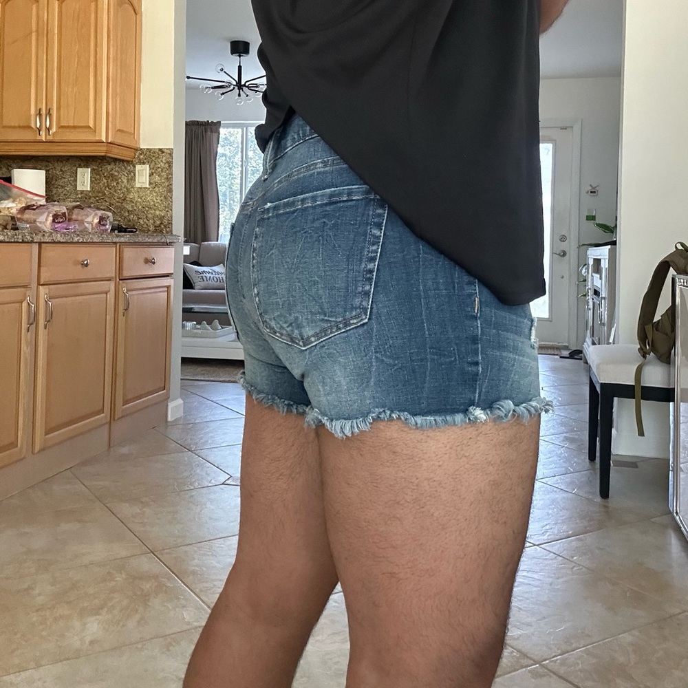 Unisex Jean shorts 🩳 - Picture 2 of 6